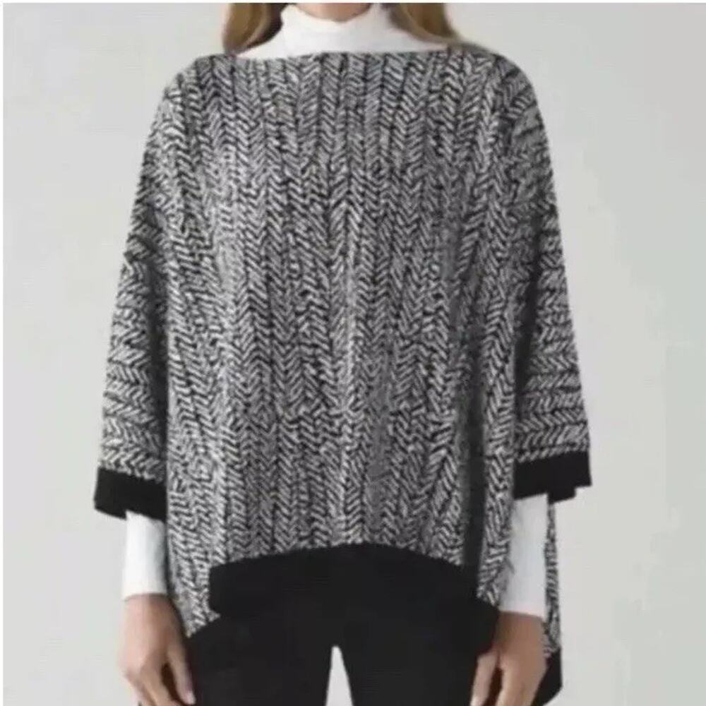 Lululemon Women’s Divinity Knit Sweater Poncho Black White Herringbone One/size